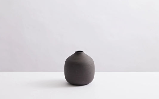 Bud Vase Black